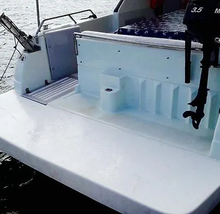 Yacht 14 Mt Boat And Breakfast Botel *